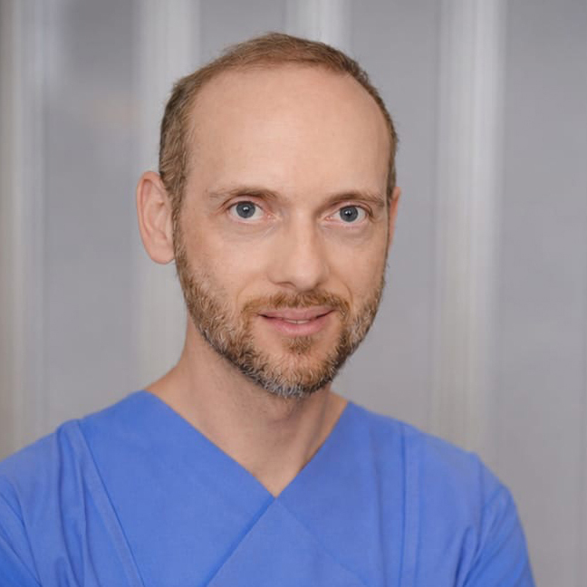 Portrait Dr. Nicolas Fezoulidis